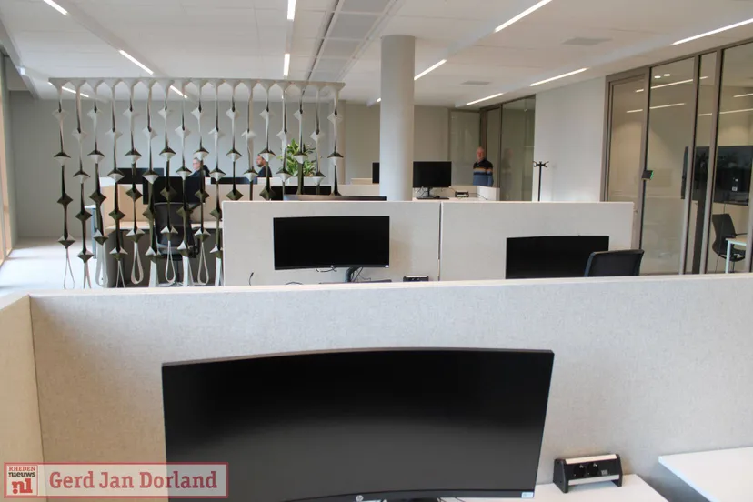 drukbezochte open dagen nieuwe gemeentehuis gemeente rheden 26 01 025 28