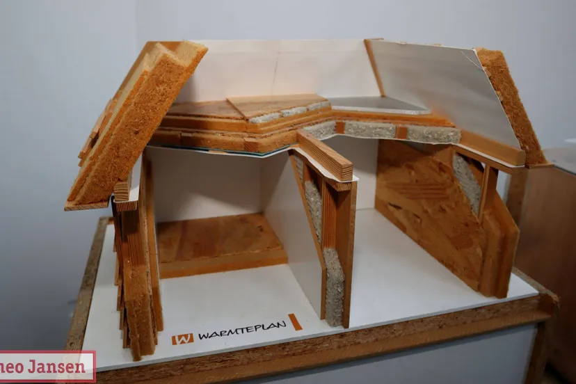 001 expositie verduurzamen oude woningen geopend