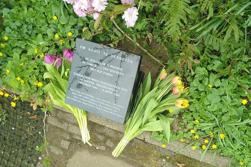 herinneringssteentje jeruzalem 31 foto dion vd berg