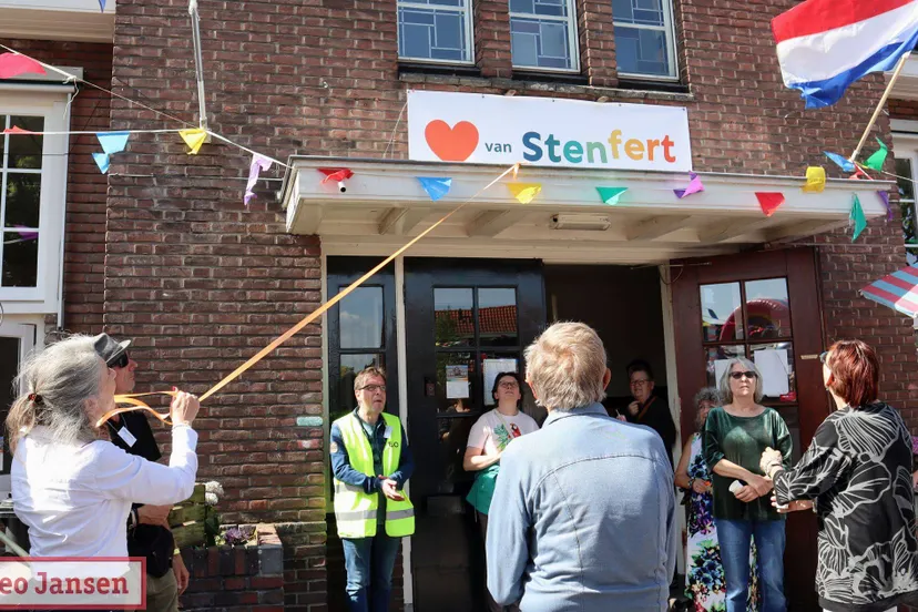 buurt genoot van buurtfeest samen stenfert 17 05 2025 9