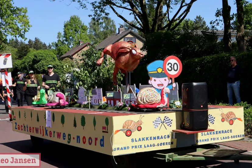 zonnig oranjefeest in laag soeren vol saamhorigheid en creativiteit 10 05 2025 1