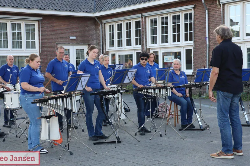 10-07-2025 Optreden Malletband Dieren (3)