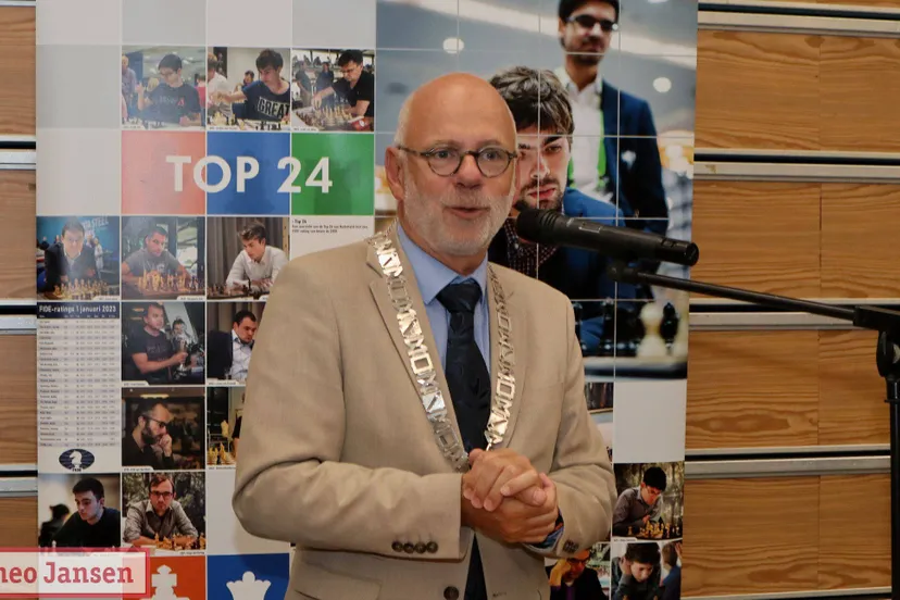 Grootmeesters draaien warm tijdens Open NK Schaken in Dieren 2025 (2)