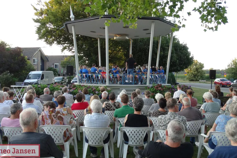 Jubileumconcert in Spankeren ter ere van 75-jarige muziektent 2025 (1)