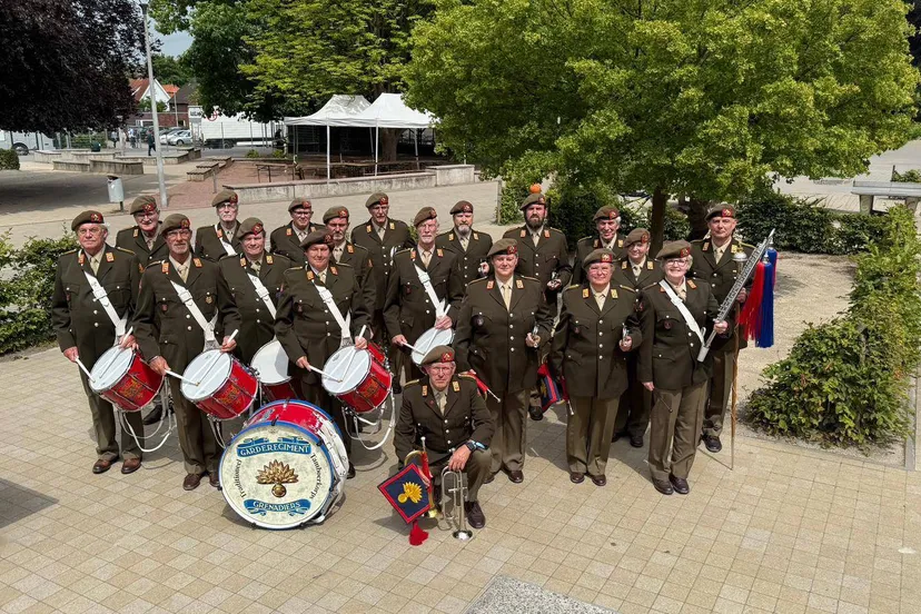 Traditioneel Tamboerkorps Garde Grenadiers