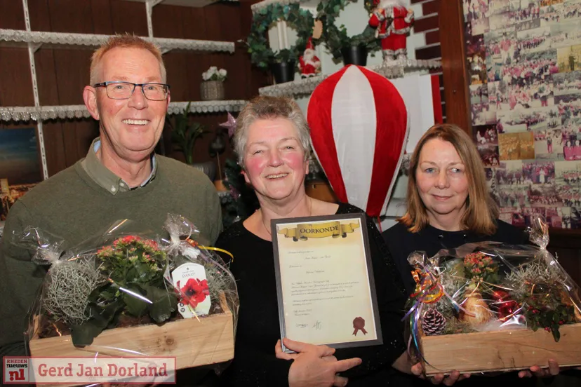 Velpse Accordeon Vereniging sluit jaar feestelijk af met huldigingen 17-12-2025 (1)