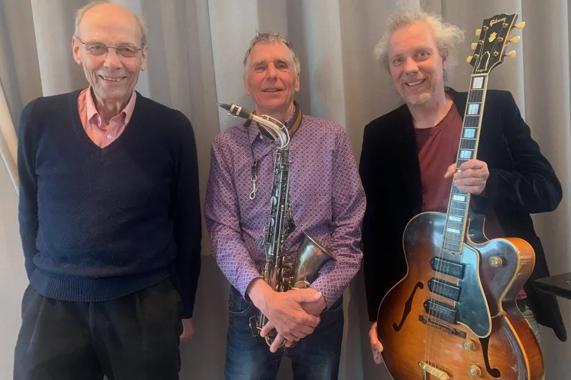 Duo Jan Sanders en Rob Neijenhuis met Hans Schutz. Ans Schutz