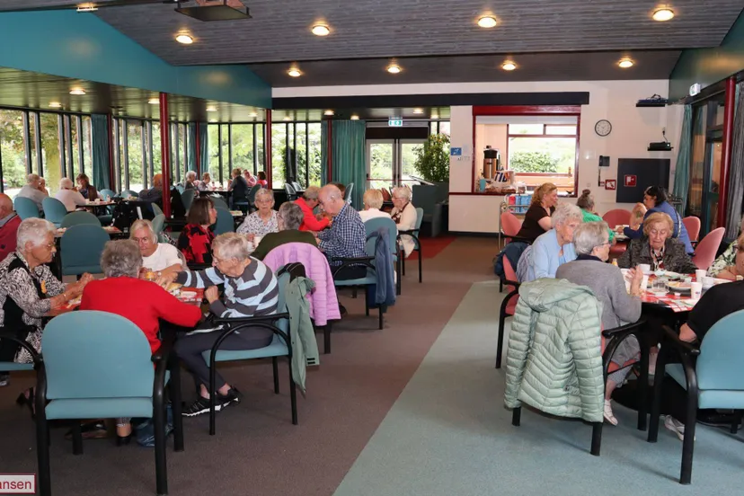 Vrijheidsmaaltijd verbindt in Velp samen vieren we de vrijheid 05-05-2026 (1)