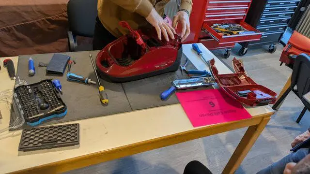 Repair café Dieren stofzuiger