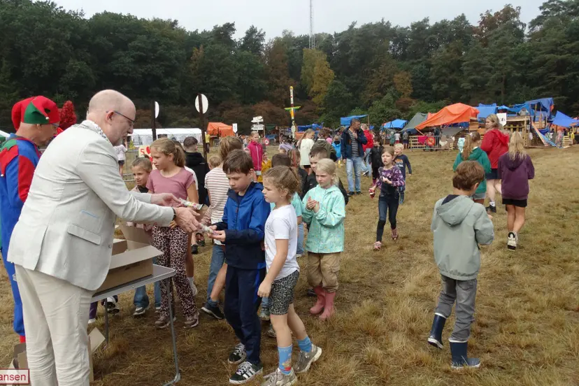 Huttendorp Madierodam in Dieren staat deze week in het teken van ‘The Game’ 18-8-26 (4)