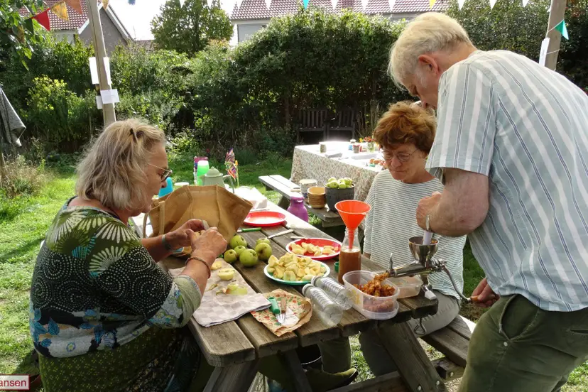 Oogstfeest in Dorpstuin Rheden sluit zomer smakelijk af 26-9-2026 (11)