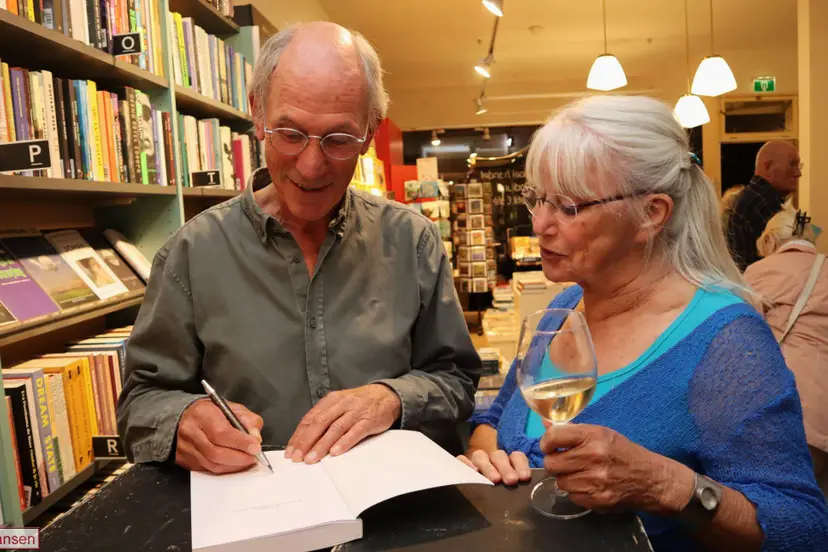 Renie Hesseling presenteert ‘Roerige tijden’ over verdwenen buurtwinkels in Velp 25-9-2026 (23)