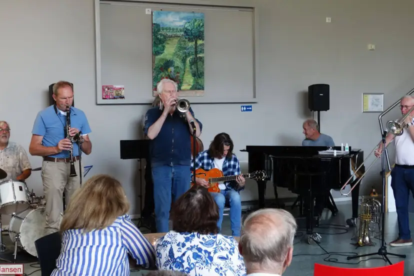 The Forest Jazz Band brengt swingende jazz naar ’t Sprengenhus 27-9-26 (9)