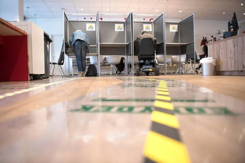 04 stemlokaalmivadh 0013 1 1920