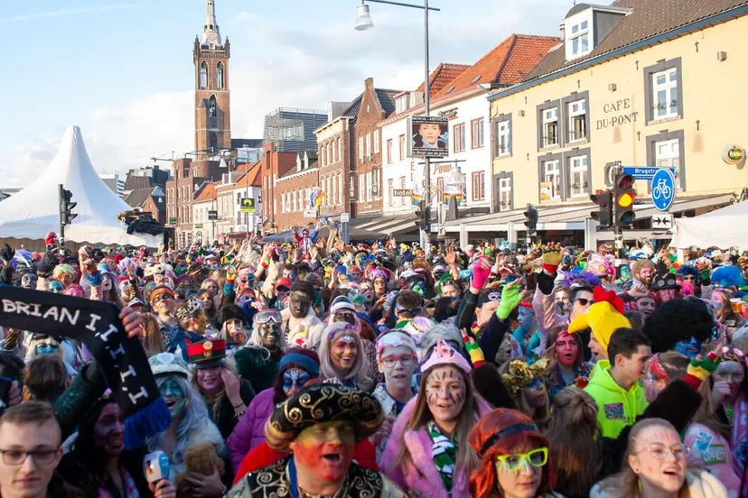 carnaval roermond 1 1063x803 c default