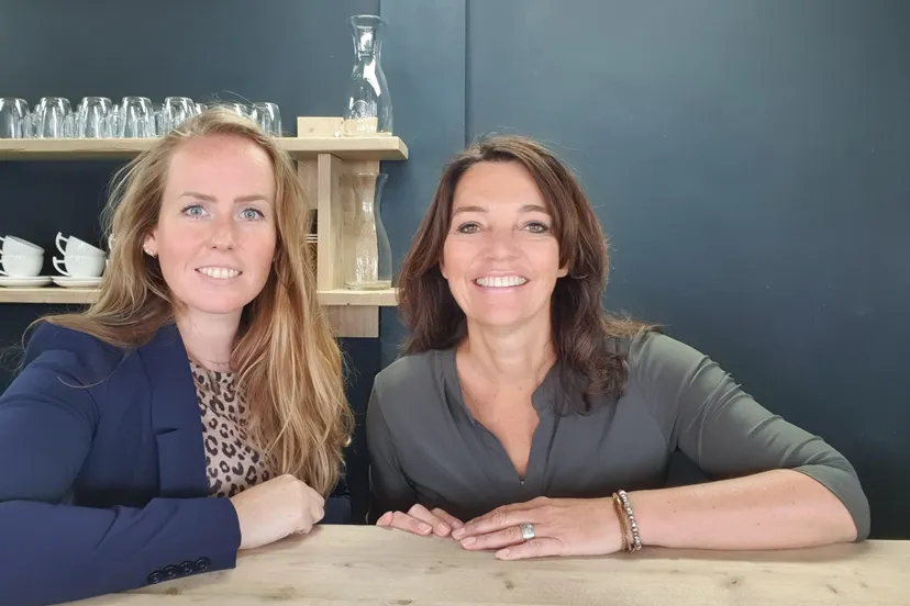 foto 1 samen liggend