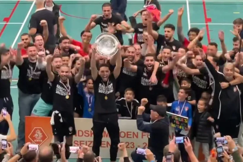 huldiging kampioenen tigers roermond