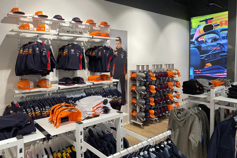 mv pop up store batavia stad fasion outlet 04