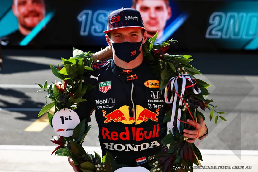 si202107170282 hires jpeg 24bit rgb 24b