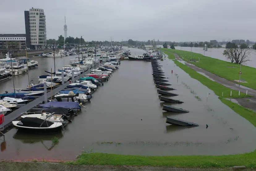 vlcsnap 2021 07 15 23h04m05s382