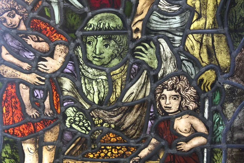 vvv avondwandeling monumentale glas in lood ramen