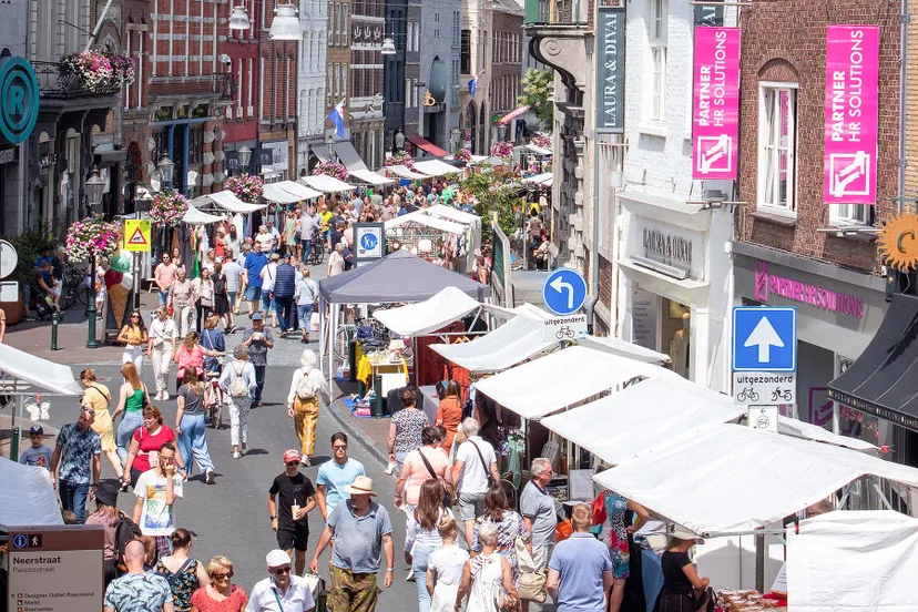 we are roermond sjoemelmert