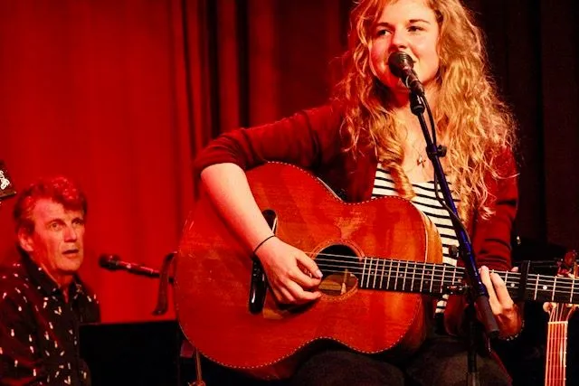 45320589 2034951789933121 8227202055274496000 n