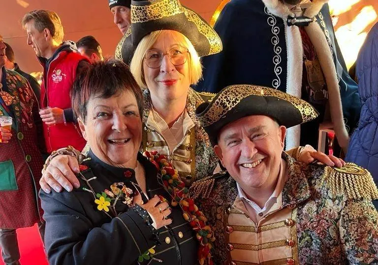 kro ncrv s carnavalshart emile roemer