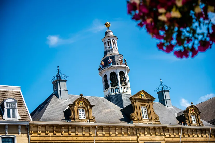©HartvanLimburg Carillon en bezoek Beiaard Stadhuis Roermond (1)