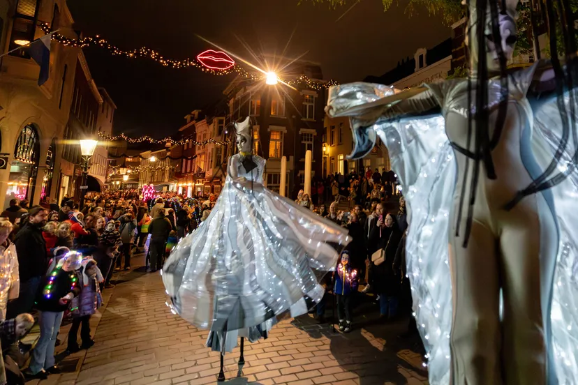 Lichtparade Roermond 2 © Koen Kruchten IMAGEYES