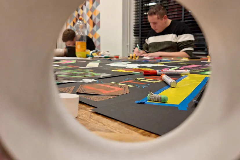 foto-julien-en-stan-roermond-together-expositie-scaled