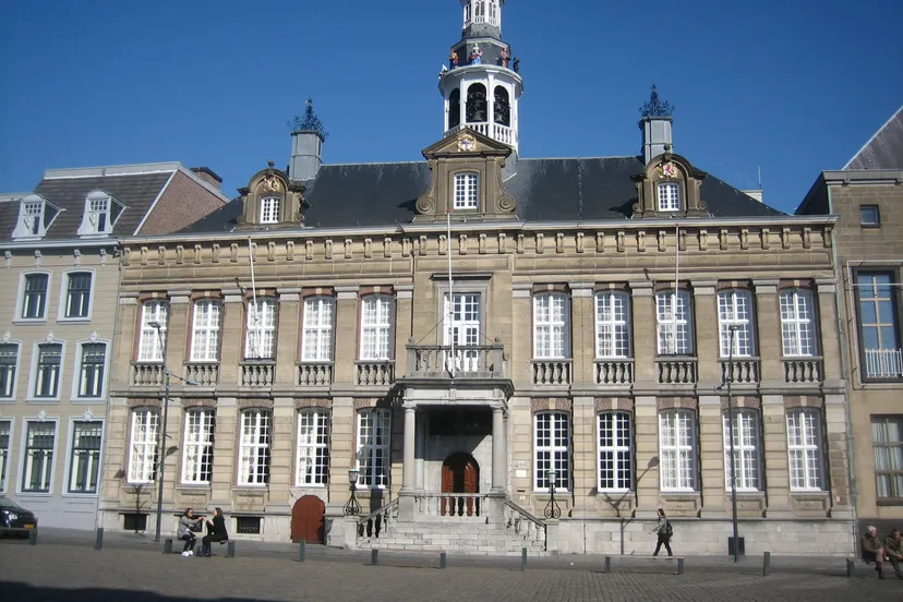 Stadhuis zon