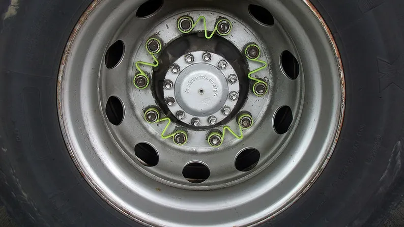 150419 bus wiel e1429448577307