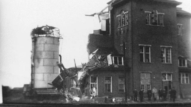 150531 bombardement roosendaal cees sep e1433108592185