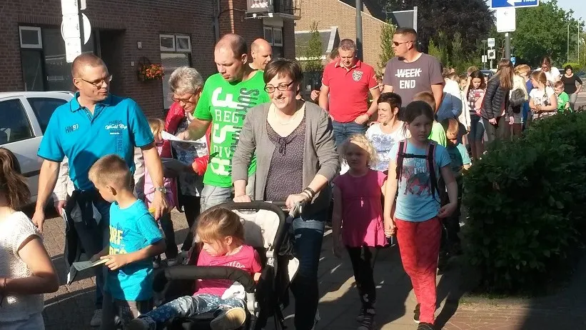 150615 nispen avonddriedaagse e1434396146377