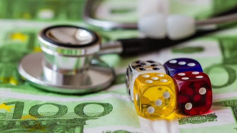 150714 geld voor zorg dennis skley flickr cc by nd 20 e1436903215816