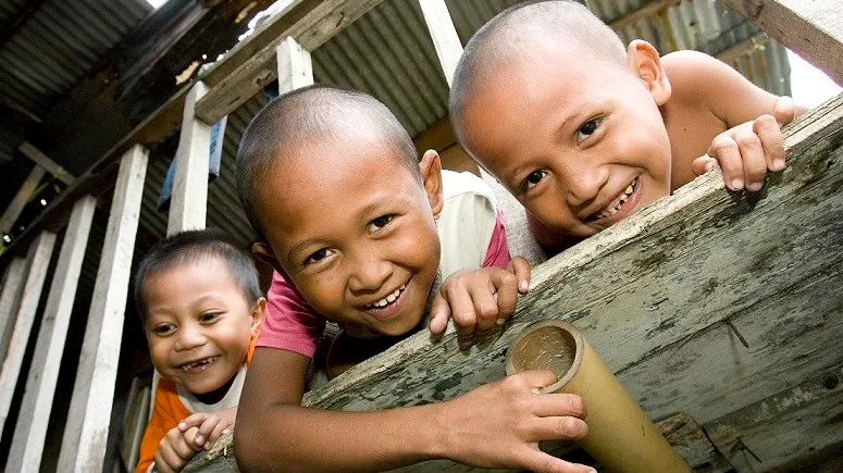 150828 terre des hommes e1440771899115