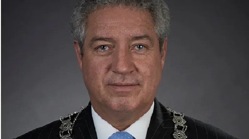 150919 burgemeester niederer timo reisiger e1442614113649