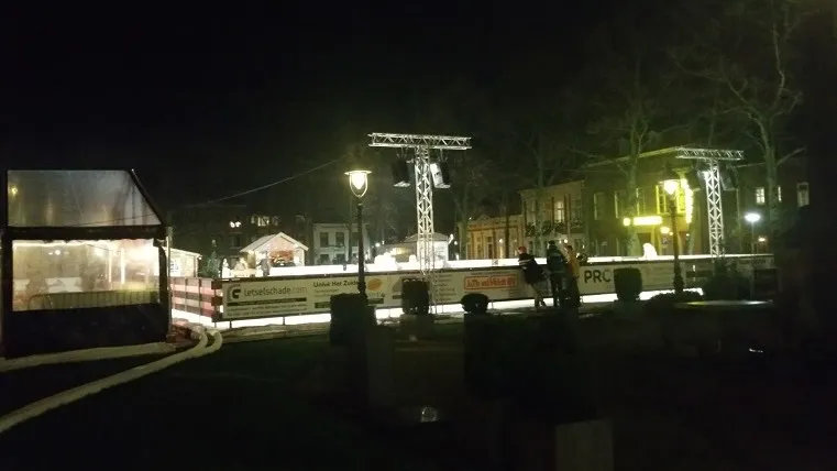 151218 ijsbaan wouw renato hermsen e1450437560651