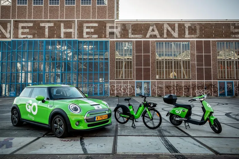 4320 528458b2f1e8c1af18facf2f934f654c