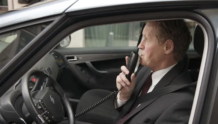 ademslot en begrenzer in auto