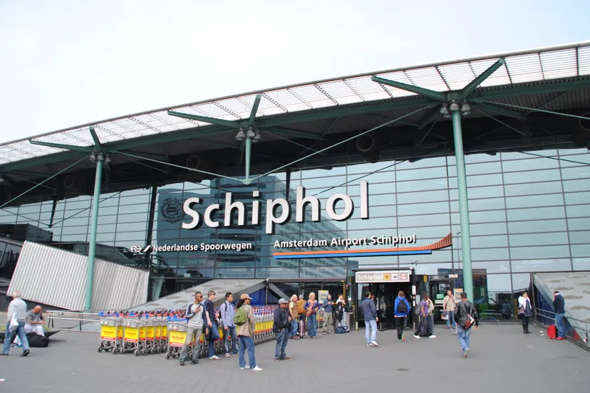 airport schiphol amsterdam