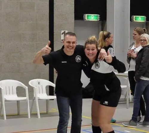 dames1 volleybal roosendaal e1499242074298