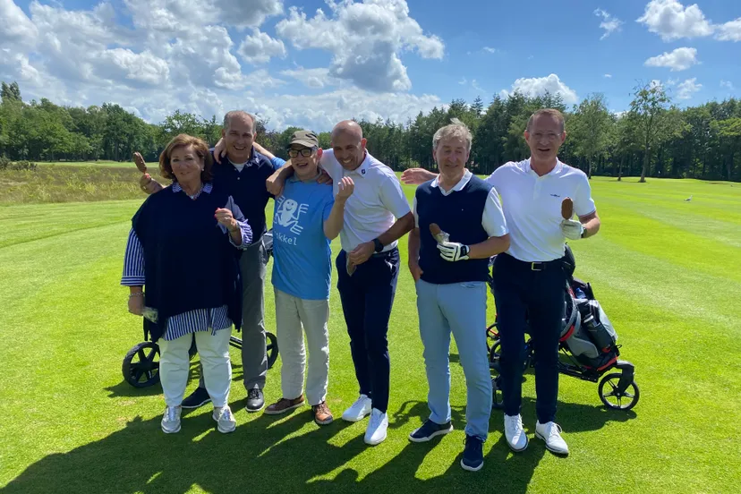 foto bij persbericht golftoernooi