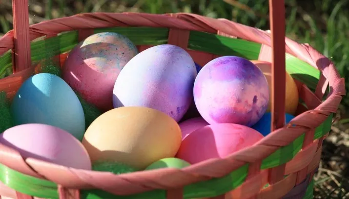 gekleurde paaseieren