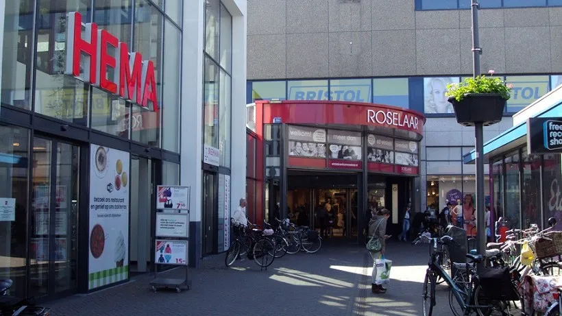 ingang roselaar hema e1432323178295