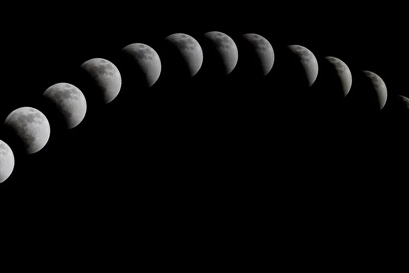 total lunar eclipse 1113799 1280