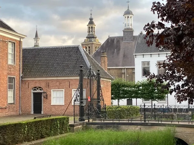 WhatsApp Image 2025-08-21 at 21.30.29