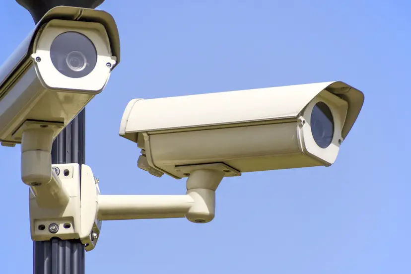 Ruim 2 miljoen flitsboetes in 8 maanden, 39% meer boetes voor door rood rijden