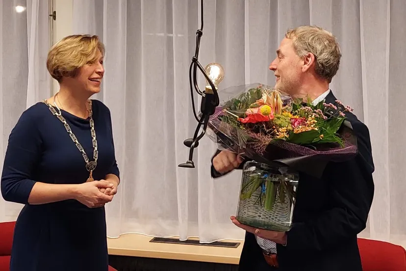 burgemeester met voorzitter